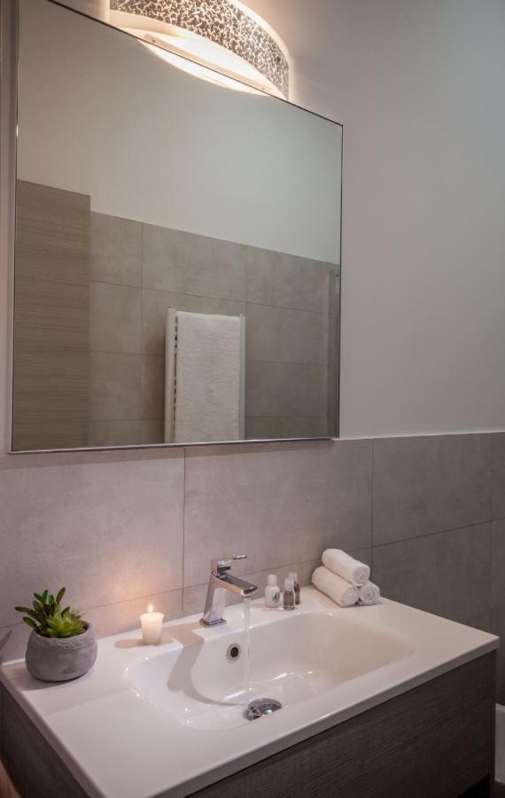 Ajana Rooms By Accomodo Cagliari Dış mekan fotoğraf
